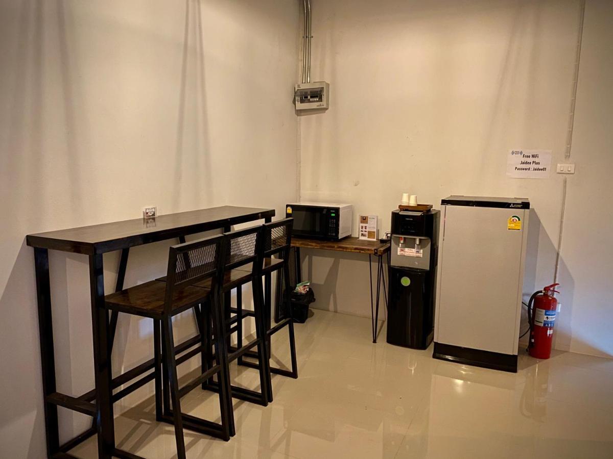Jaidee Cafe & Hostel Chiangrai Ban Fang Min 외부 사진